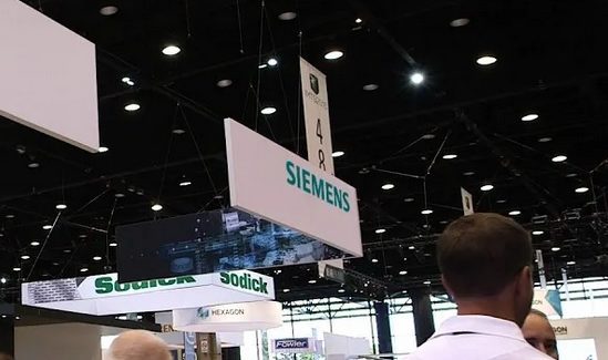 IMTS, Siemens, hardware automation, software technology, SINUMERIK ONE, machine tool applications, industrialization, additive manufacturing, NX CAM, design software, Machine Tool Digitalization, MyVirtual Machine, Run MyVirtual Machine, software, PLC, CNC platform