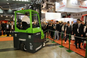 Combilift, COMBi-CUBE, LogiMAT, electric forklift, 360 steering, driver comfort