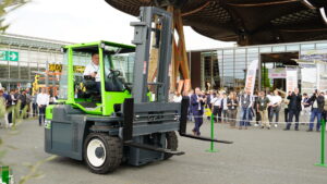 Martin McVicar, Combilift, Combi-CB70E, Combi-CUBE, Auto Swivel Seat