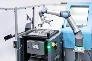 cobots, Universal Robots, UR30, machine tending, material handling, high torque screw driving