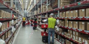 Rapyuta Robotics, Hypertherm Associates, Rapyuta Robotics’ Pick Assist AMRs, warehousing operations, Frank Cook, Ryo Mori, autonomous mobile robot, multi-robot coordination AI, cobot, collaborative robot